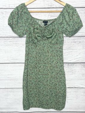 Style House Sage Green Floral Puff Sleeve Smocked Mini Dress Size Small